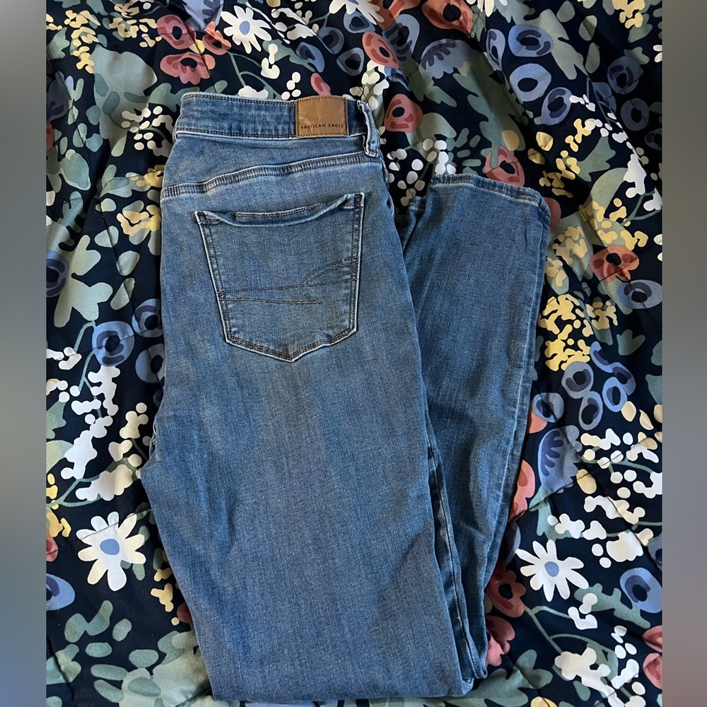 AE NE(X)T LEVEL PATCHED JEGGING
